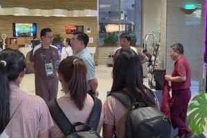 宋凯东亚杯赛前鼓励中国女足:克服天气困难勇敢向前