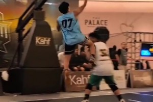 这次不放大学集锦了！来看看锡安高中是怎样打球的