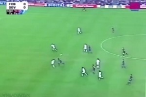 越分析越强大！小罗的潇洒传球集锦！足球精灵肆意挥洒灵感！