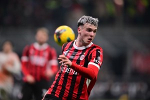 球员集锦：A-希门尼斯皇马青训出品！游走左右两路的“拼命三郎”