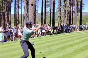 布克2年1.45亿美元续约太阳（折合人民币约10.4亿）