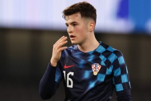 球员集锦：克罗地亚天才巴图里纳！拥有一手组织&出色的传球能力