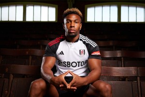 球员集锦：速度流肌肉猛男特劳雷！盘带&过人猛得一批！