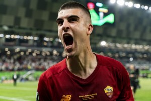 球员集锦：脾气火爆不失沉稳！罗马的后防支柱曼奇尼