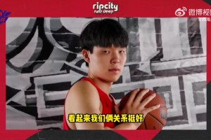 开启休赛期苦练模式️米切尔这运球，重心是真的低啊~