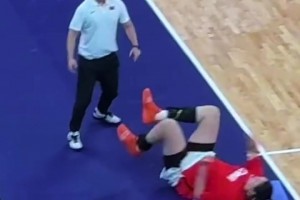 懂球的吧友来看看张子宇赛前热身环节，这是练啥啊？