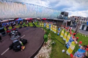 感受来自云南人民的热情！玉溪当地为申花球迷举办欢迎活动