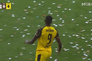 超级中锋确实恐怖！吉拉西高高跃起头槌破门！萨比策精准传中助攻