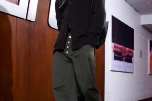 开幕雷击！女博主锐评NBA球星穿搭！全员帅哥型男啊！