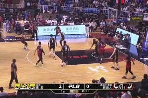 两年前的林书豪在宝岛联赛降维打击，狂轰50分10板11助！