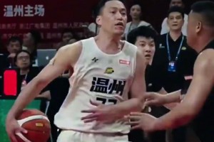 再看一下这丝滑背传！