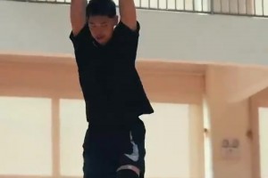 期待下赛季的广东！崔永熙看样子恢复得相当不错啊