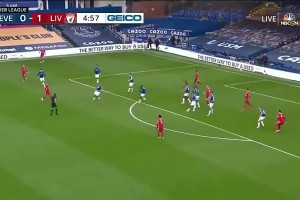 养伤一年，直接少了两年巅峰！皮克福德飞踹范迪克