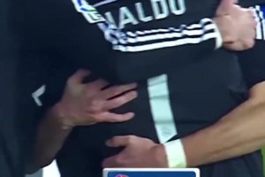 皇马最强三叉戟！BBC经典配合，本泽马助攻C罗破门！